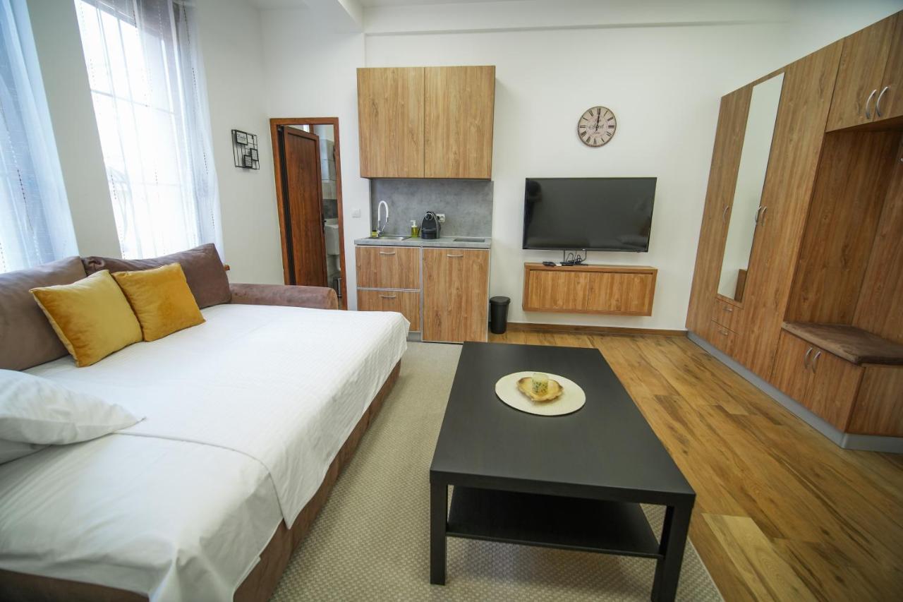 Prenociste Sole Aparthotel Vranje Exterior photo