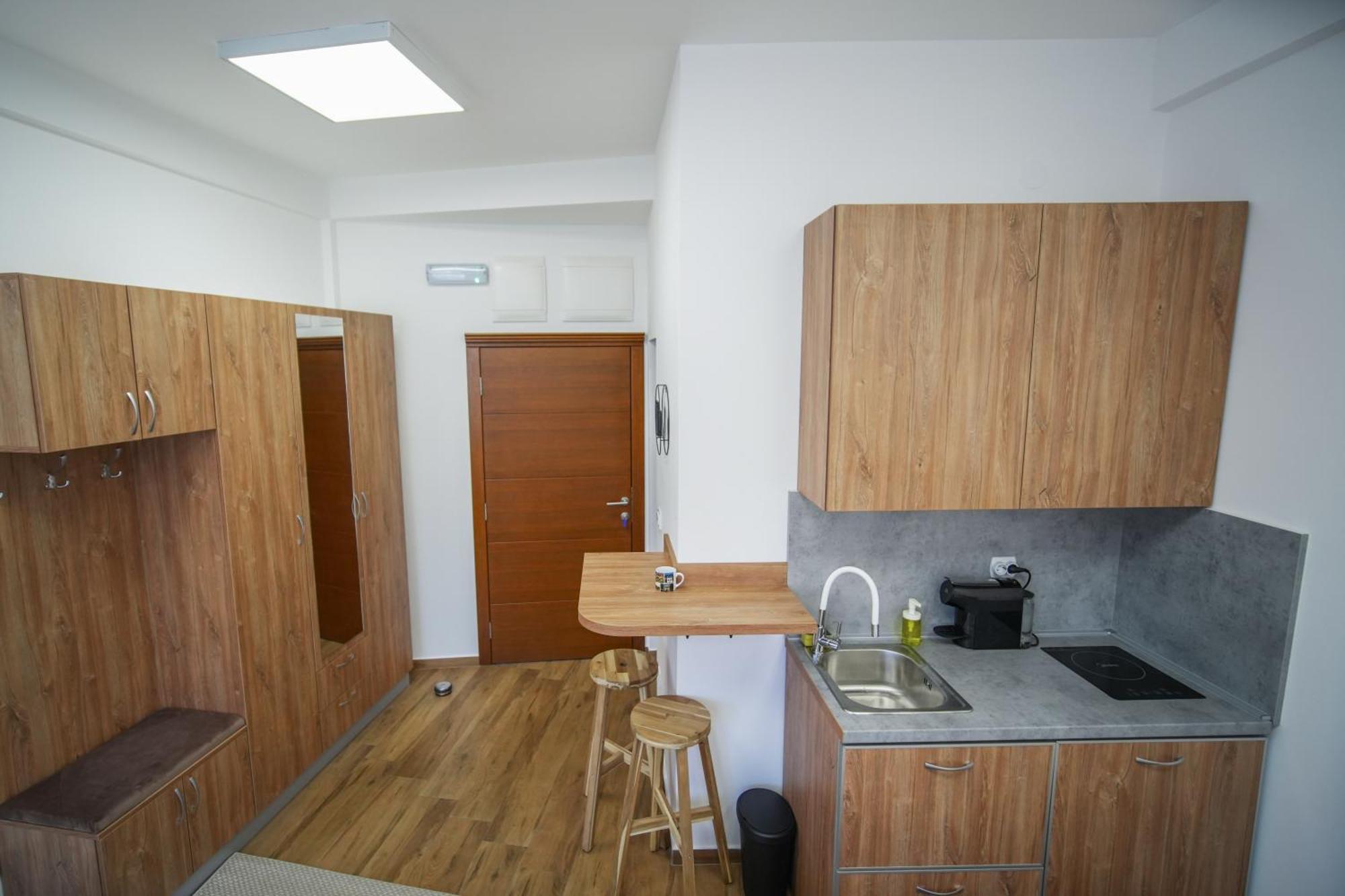 Prenociste Sole Aparthotel Vranje Exterior photo